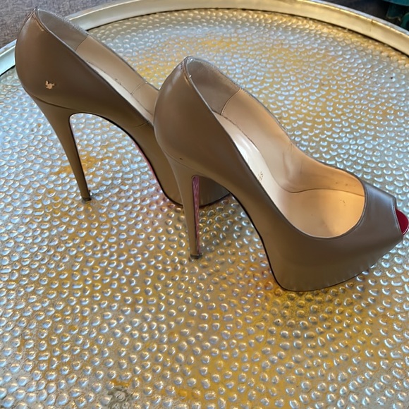 christian louboutin brown highness kid platform pumps - Picture 4 of 12